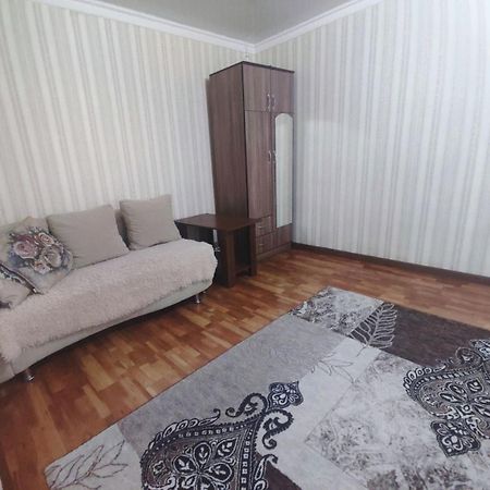 Комфортная Квартира Для 2Х Персон Apartment Бишкек Екстериор снимка