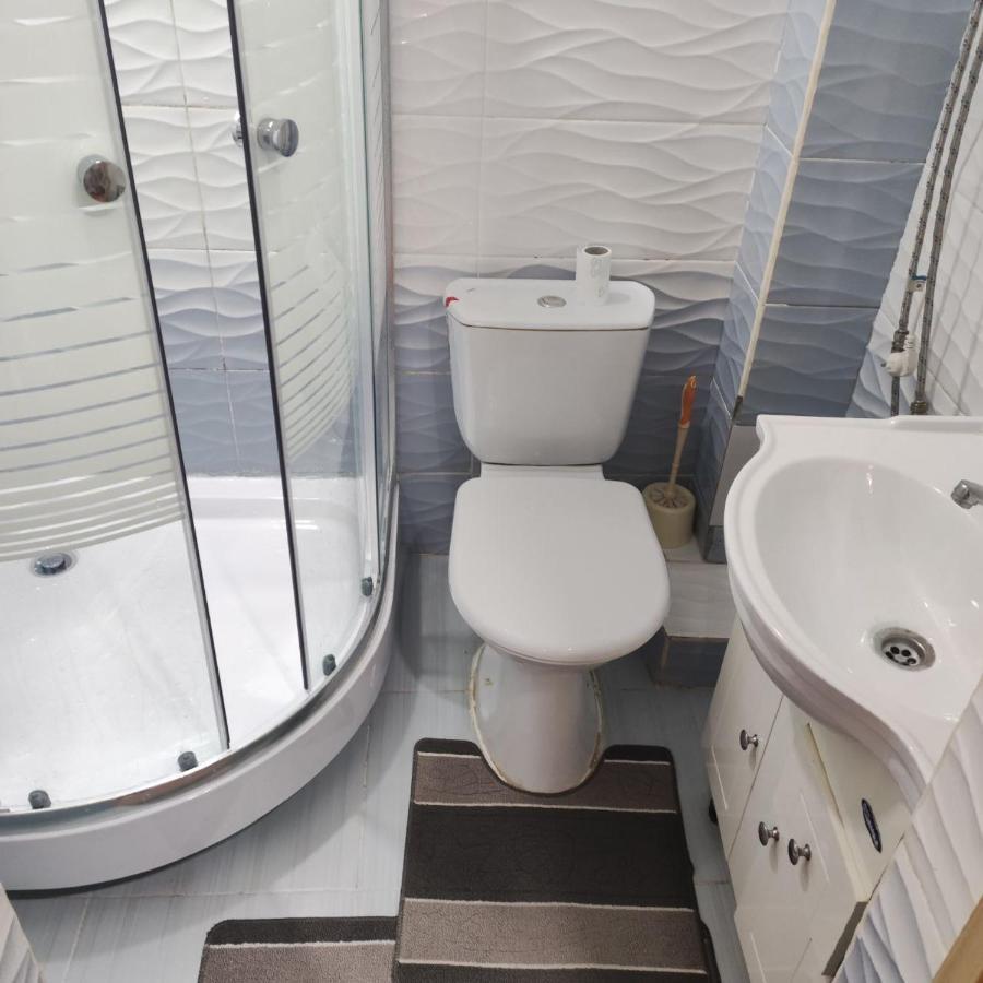 Комфортная Квартира Для 2Х Персон Apartment Бишкек Екстериор снимка
