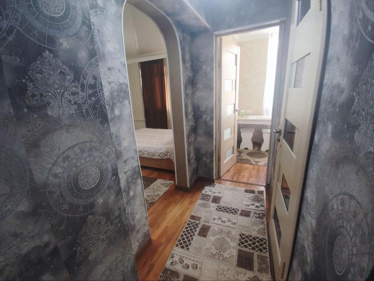 Комфортная Квартира Для 2Х Персон Apartment Бишкек Екстериор снимка