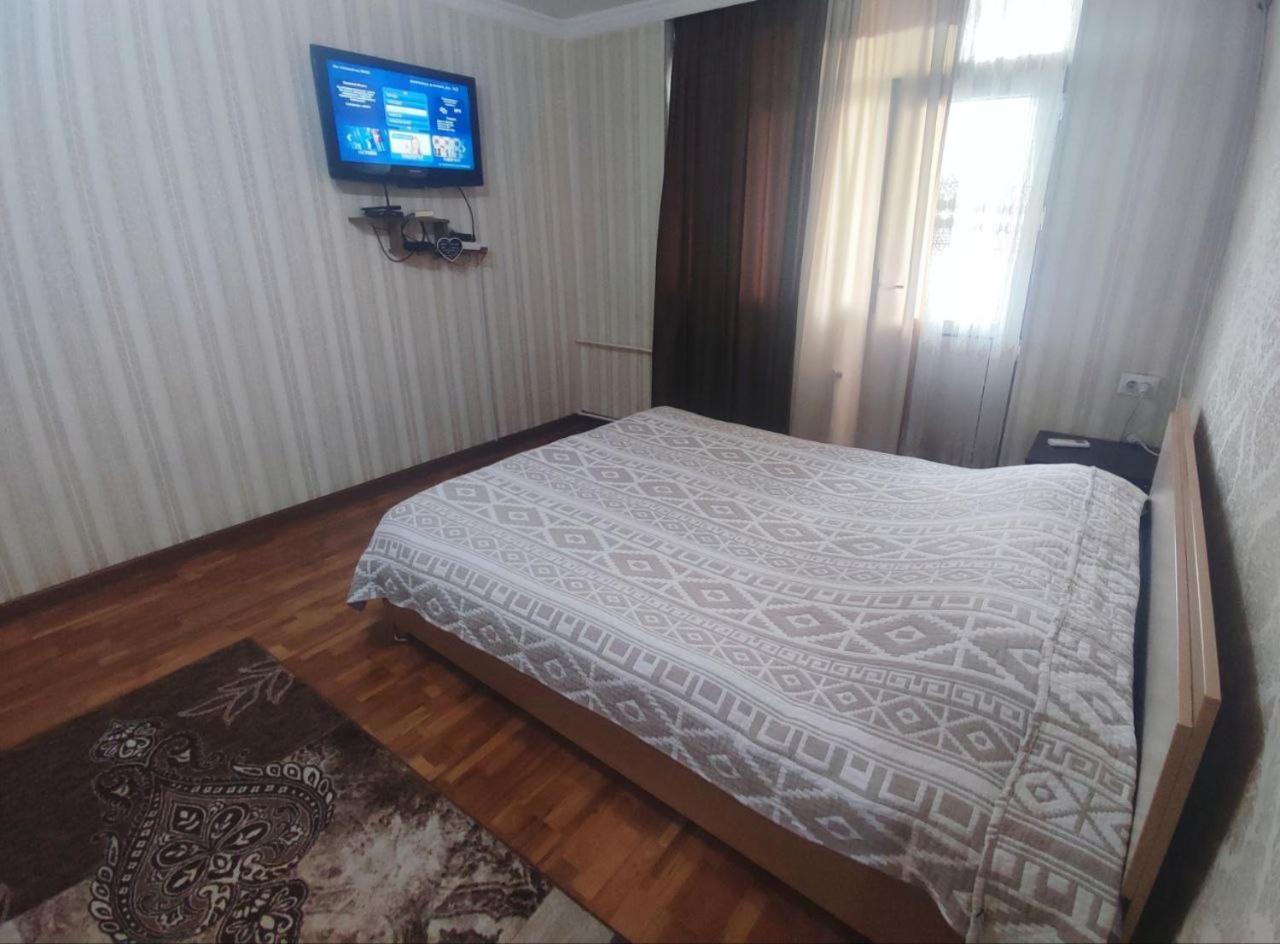 Комфортная Квартира Для 2Х Персон Apartment Бишкек Екстериор снимка