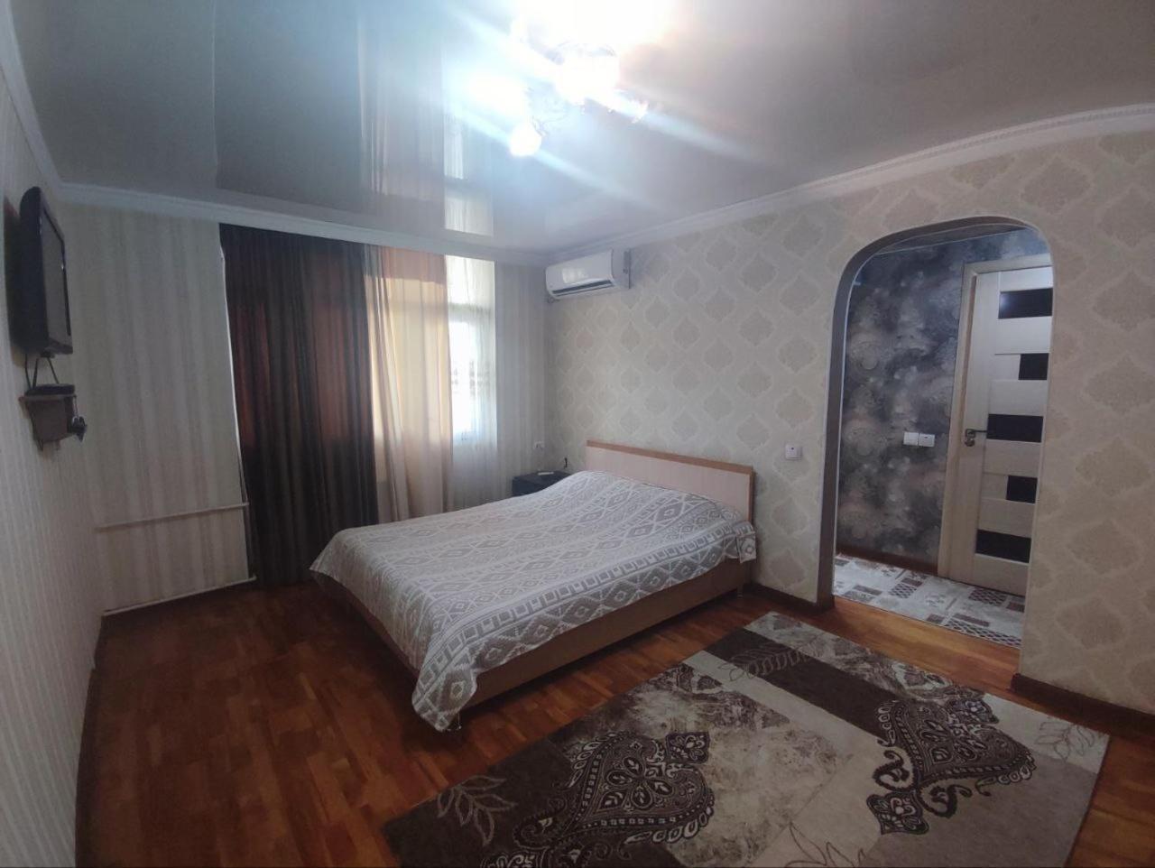 Комфортная Квартира Для 2Х Персон Apartment Бишкек Екстериор снимка